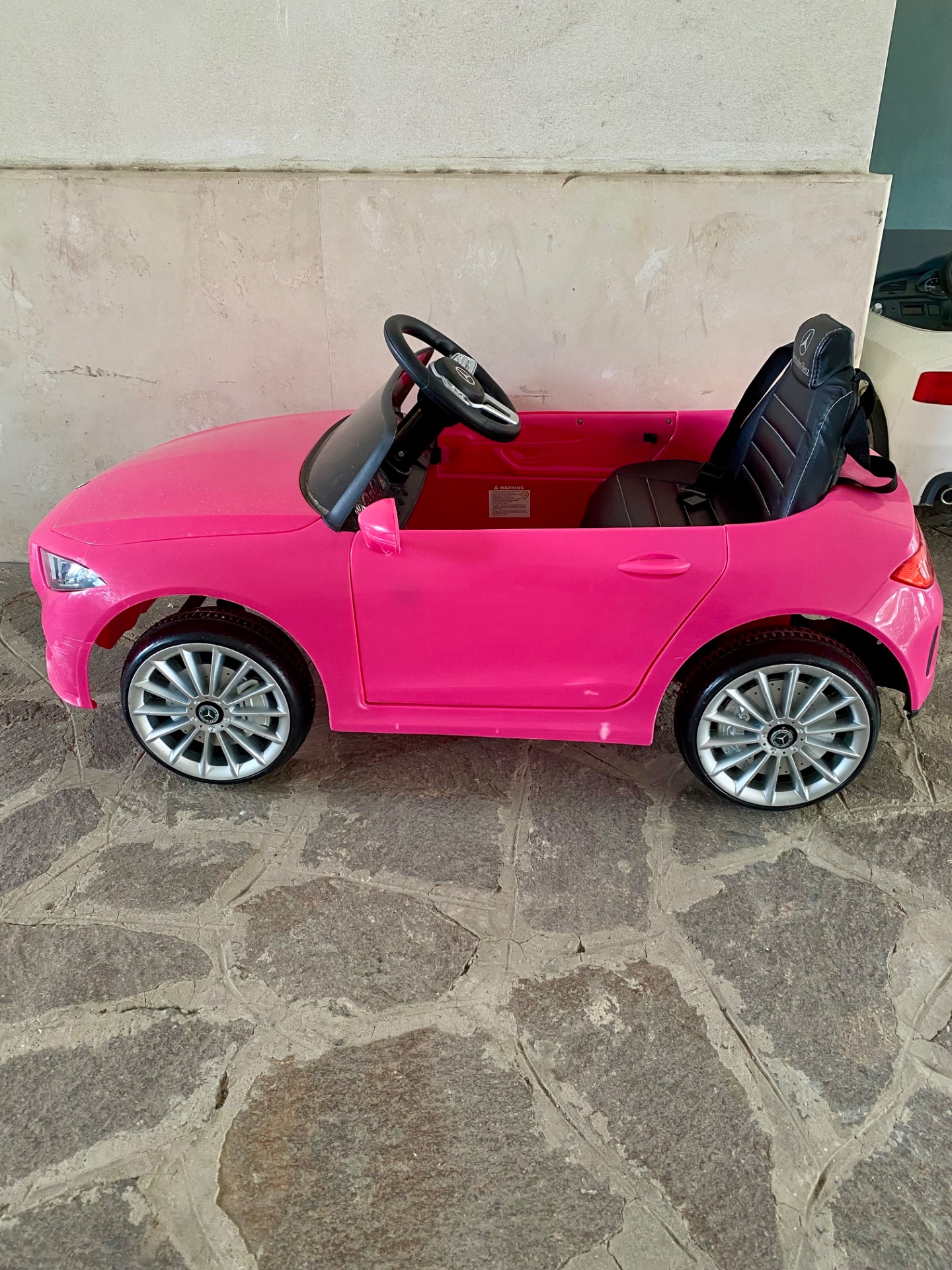 Mini auto per bambini elettrica