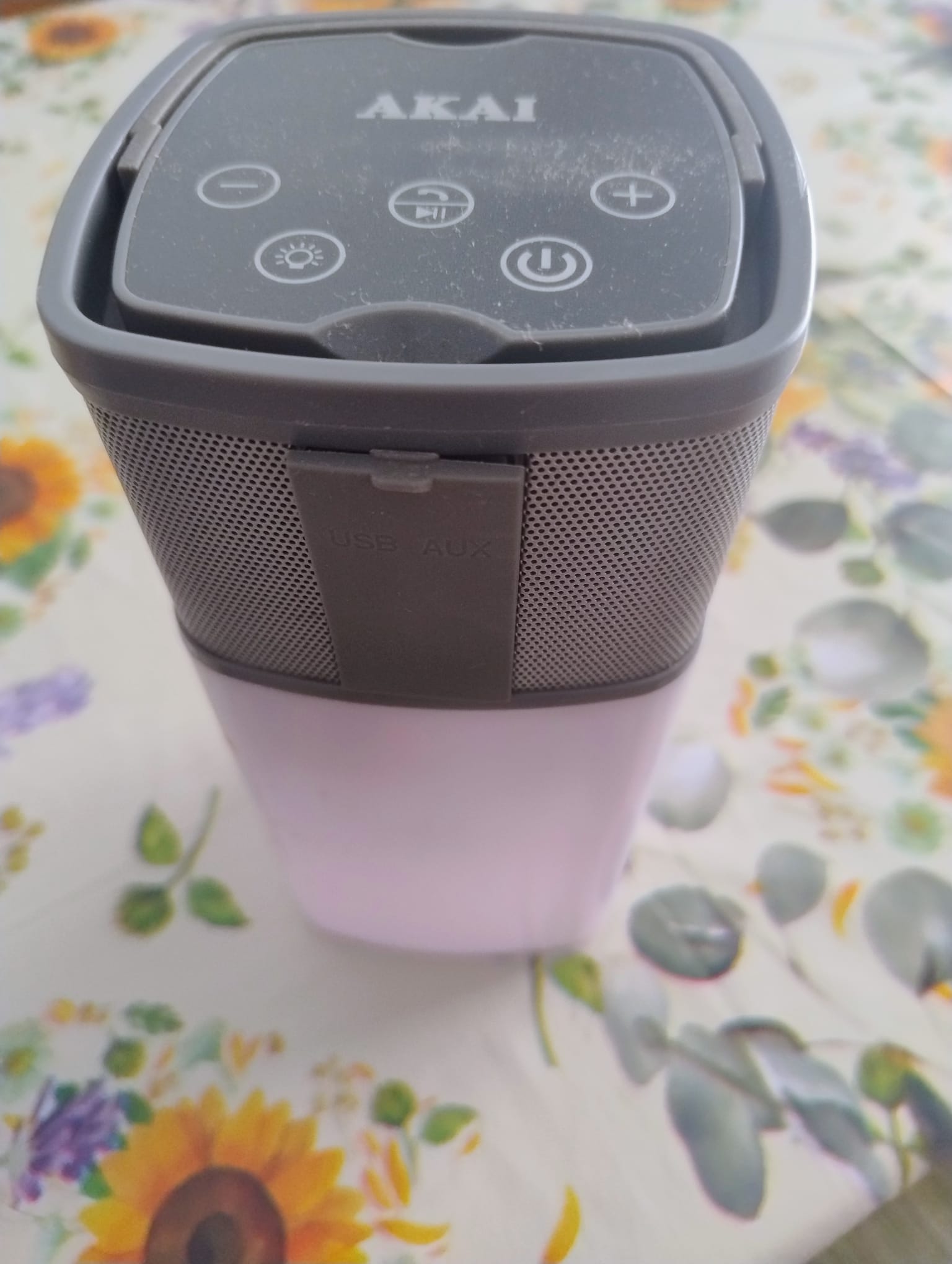 Cassa bluetooth colorata