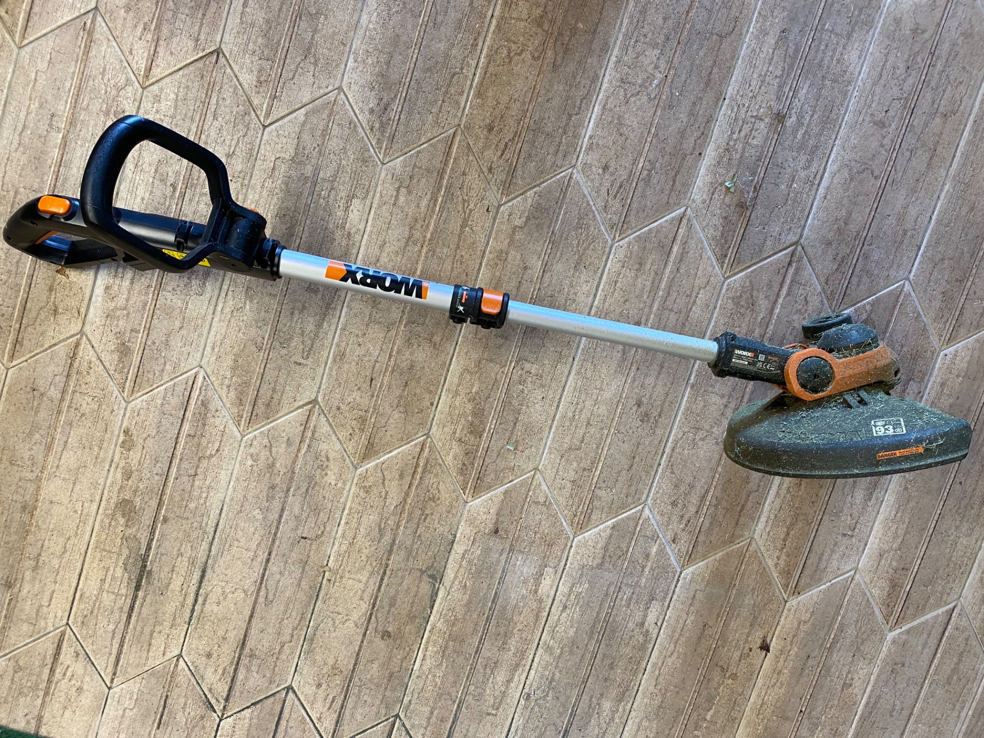 Decespugliatore tagliaerba