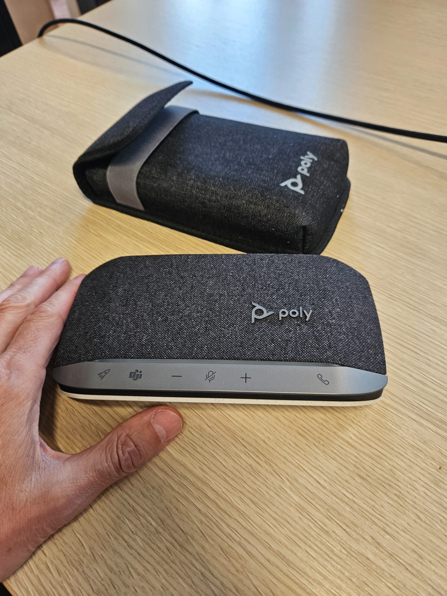 Poly Sync 20+ - Bluetooth Audio Conference System