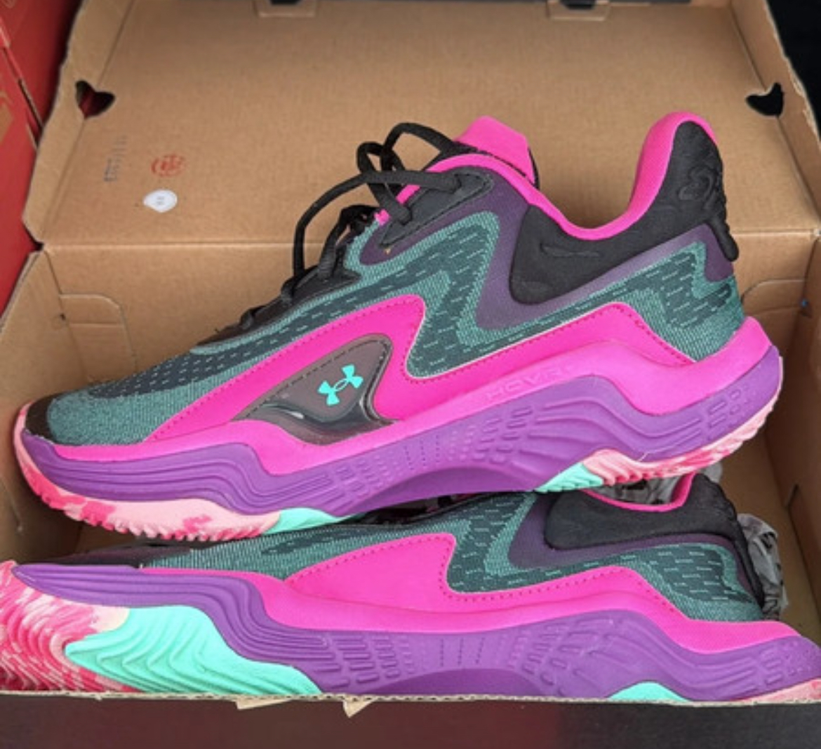 Scarpe Under Armour nuove 42