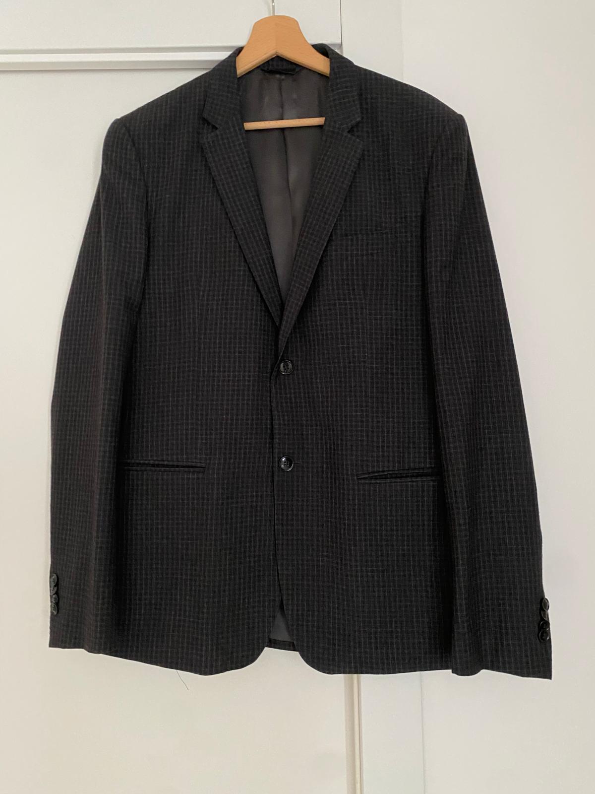 Giacca nera taglia 48